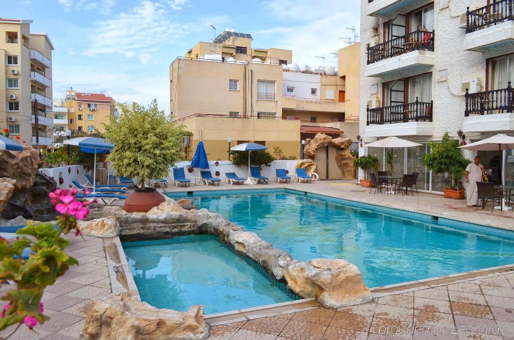 Best Western Plus Larco Hotel Ларнака Екстериор снимка
